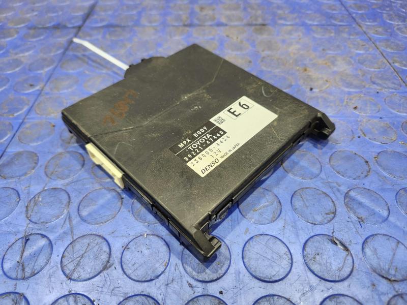 2016-2018 Toyota Prius 1.8L Network Multiplex Control Module OEM 89221-47440