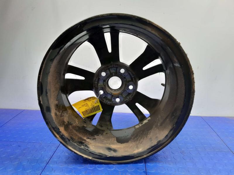 2020 Nissan Sentra Wheel