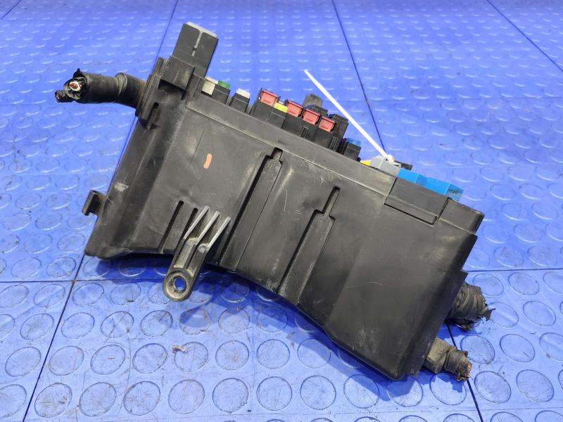 2008 Subaru Legacy Engine Fuse Box