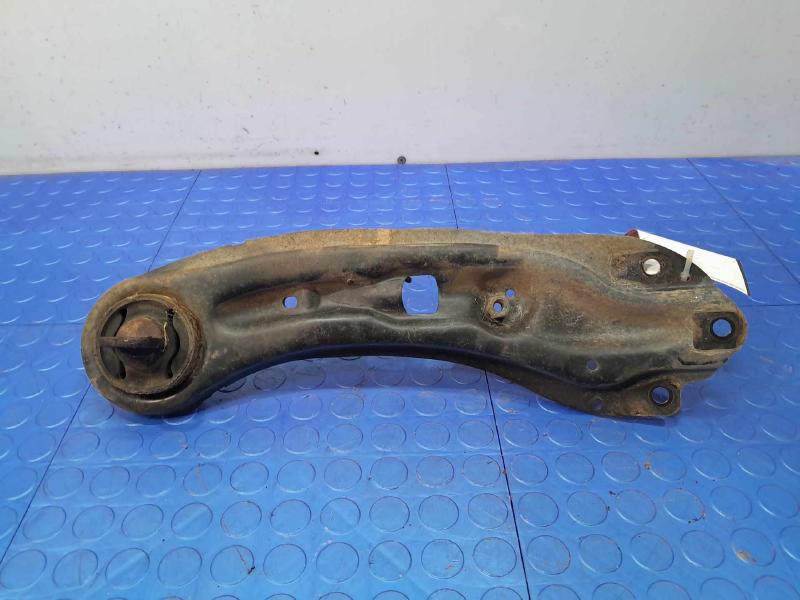 2009-2020 Dodge Journey Rear Trailing Arm Right Passenger Side OEM 68275401AC ,RH