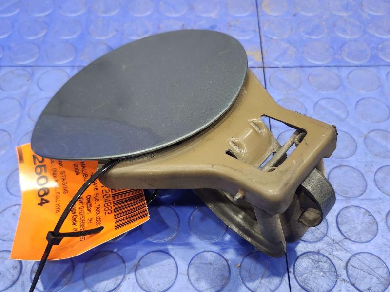 2009 Chevrolet Malibu Fuel Tank Door