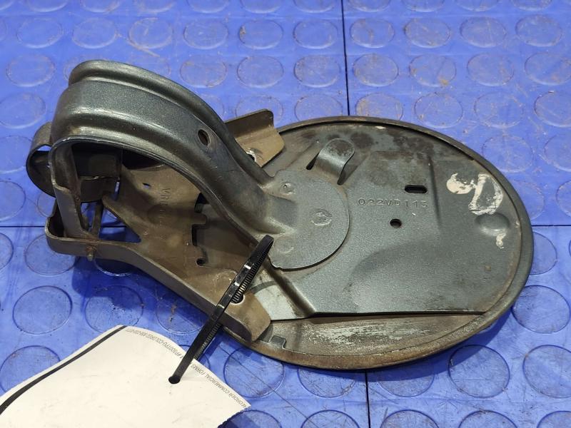 2009 Chevrolet Malibu Fuel Tank Door