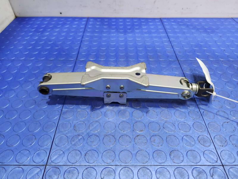 2016 Honda Fit Jack Assembly