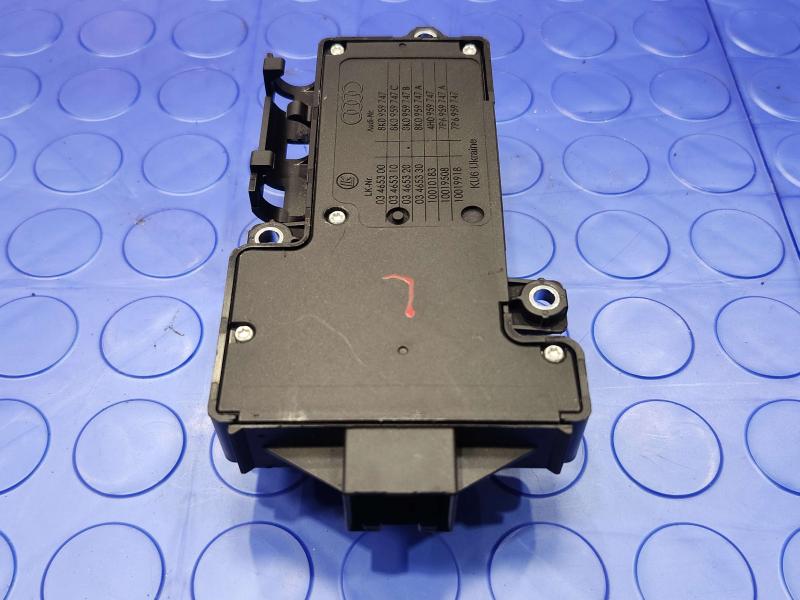 2012-2018 Audi A7 Front Driver Seat Control Switch Genuine OEM 8K0959747B