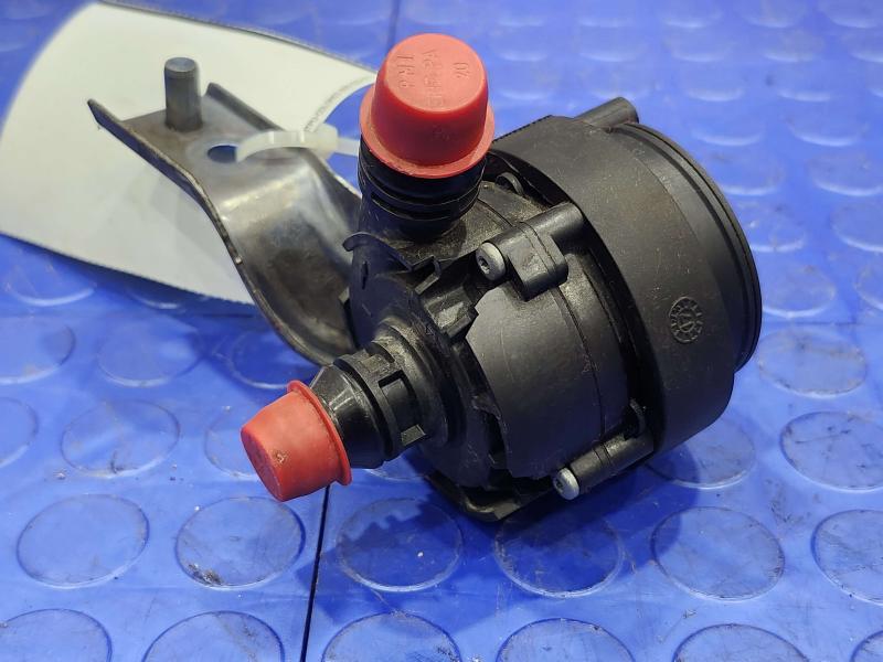 2017 BMW X1 Coolant Pump