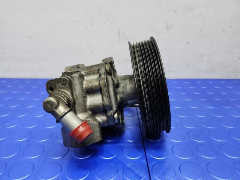2011 Volkswagen Touareg Power Steering Pump/Motor