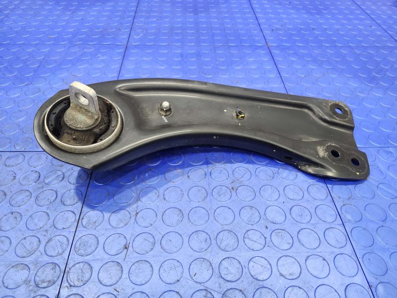 2022 Hyundai Sonata Lower Control Arm Rr