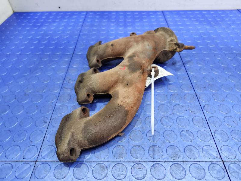 2010 Dodge Challenger Exhaust Manifold