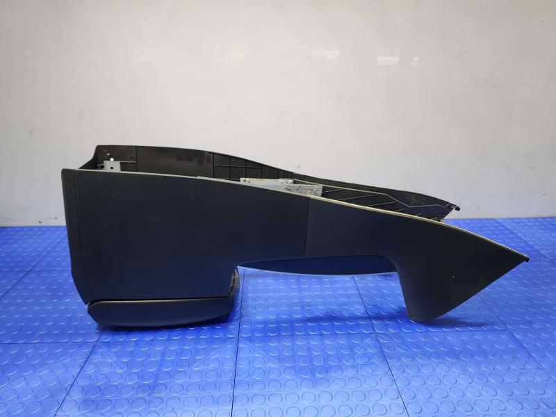 2013 Infiniti FX35 Front Console