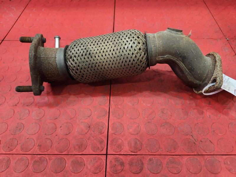 2013 Kia Optima Exhaust Cross Over Pipe