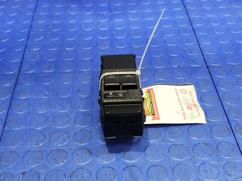 2010 Dodge Challenger Door Switch Front