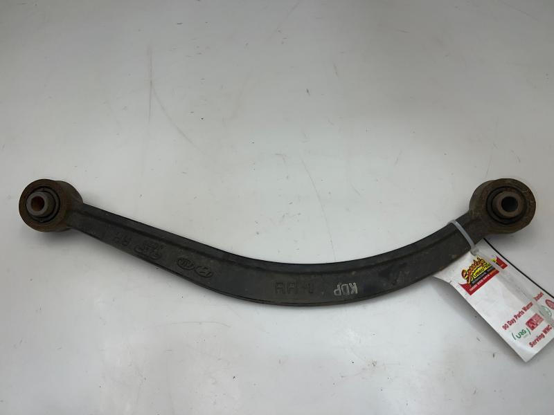 2015 - 2020 Kia Sedona Rear Lower Lateral Arm Assist Arm Left or Right OEM 55250A9000,RH