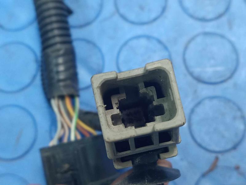 2016-2023 Volvo XC90 Engine Fuse Box Relay Junction Block Assembly OEM 313980021 313980039