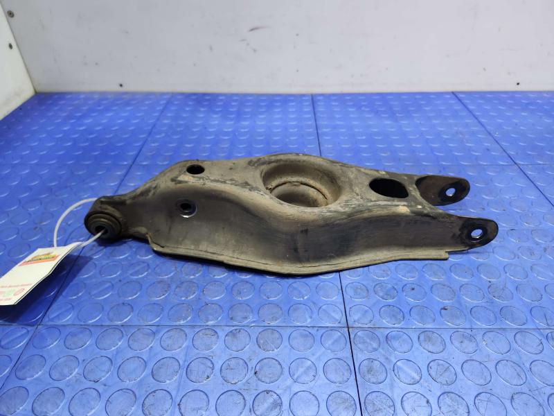 2010 Dodge Challenger Lower Control Arm Rr