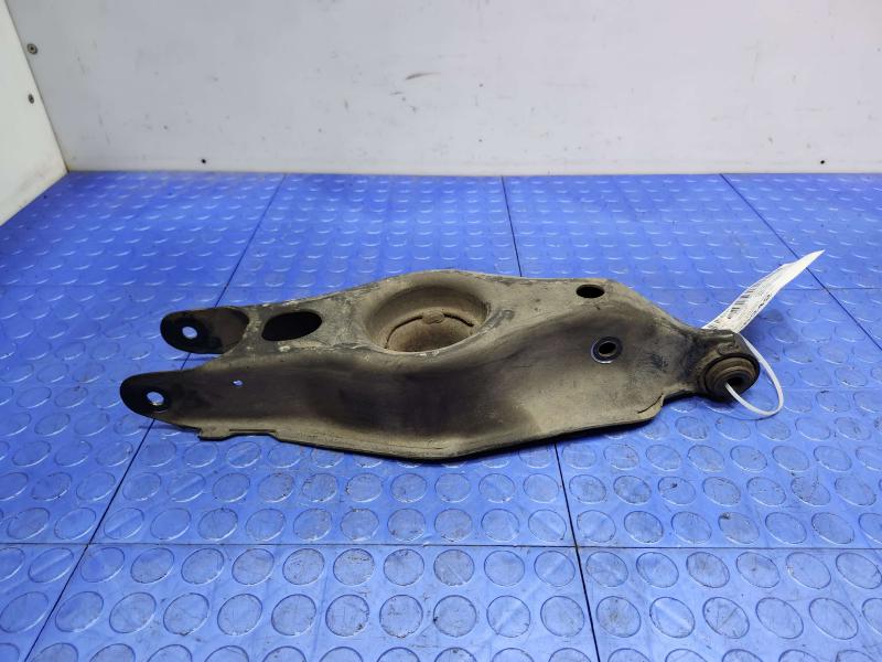 2010 Dodge Challenger Lower Control Arm Rr