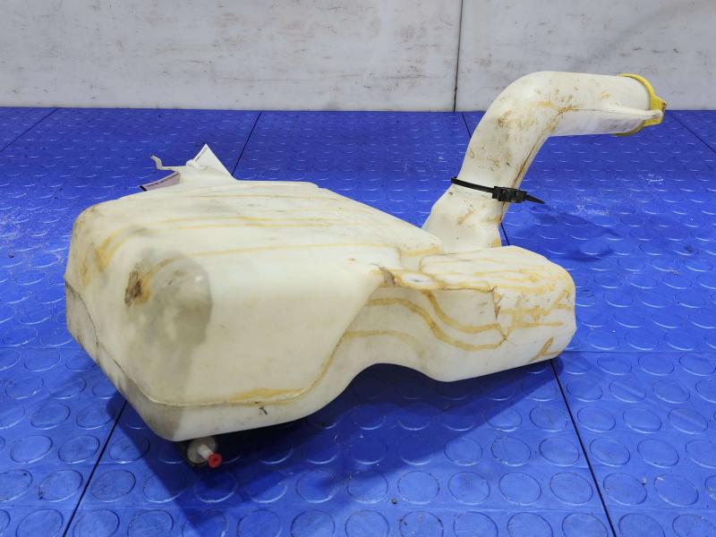 2017 Dodge Grand Caravan Washer Bottle