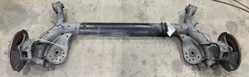 2018 - 2021 Ford Ecosport FWD Beam Axle Torsion Axle Assembly with Hubs OEM GN1Z5035F