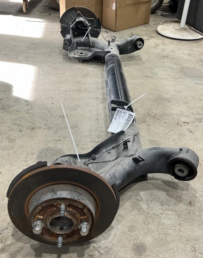 2018 - 2021 Ford Ecosport FWD Beam Axle Torsion Axle Assembly with Hubs OEM GN1Z5035F