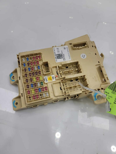 2019 Hyundai Elantra Cabin Fuse Box