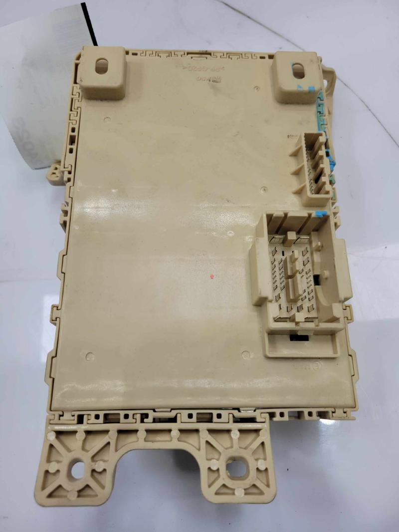2019 Hyundai Elantra Cabin Fuse Box