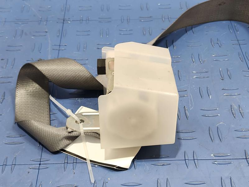 2013 Toyota Camry Rear Seat Belt