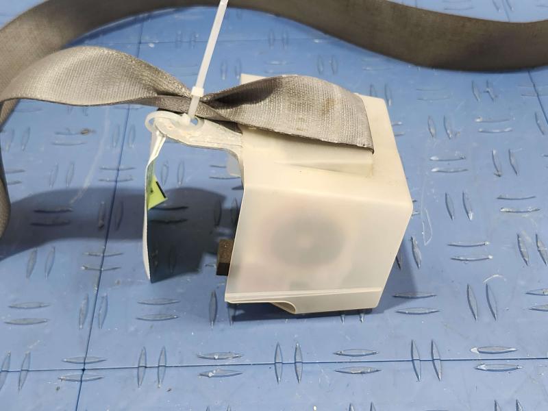 2013 Toyota Camry Rear Seat Belt