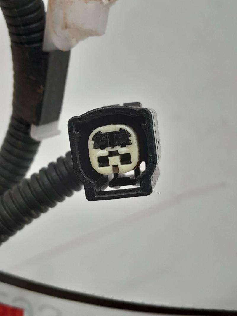 2005 Toyota Tacoma Front Seat Belt