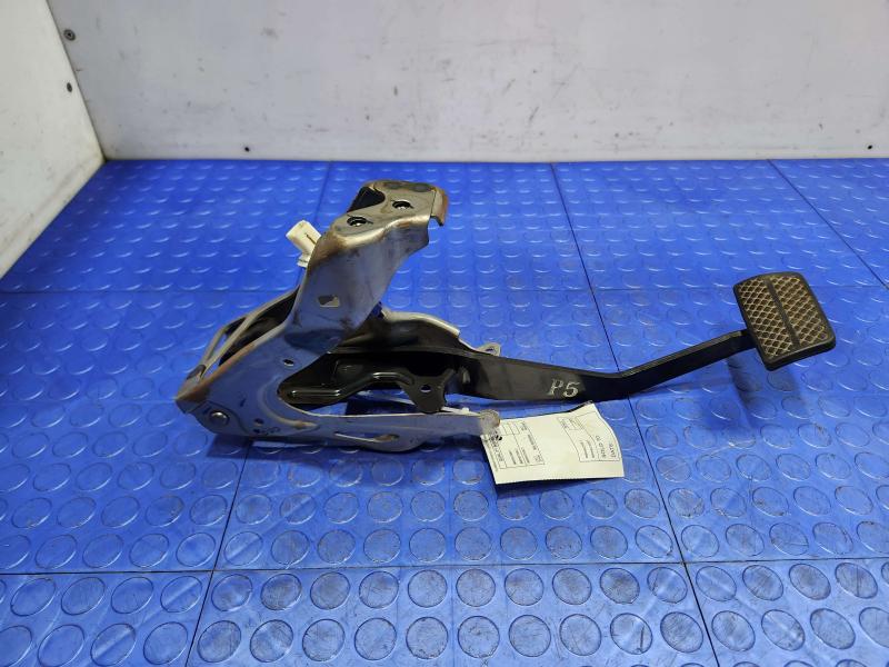2016 Honda Fit Brake Pedal