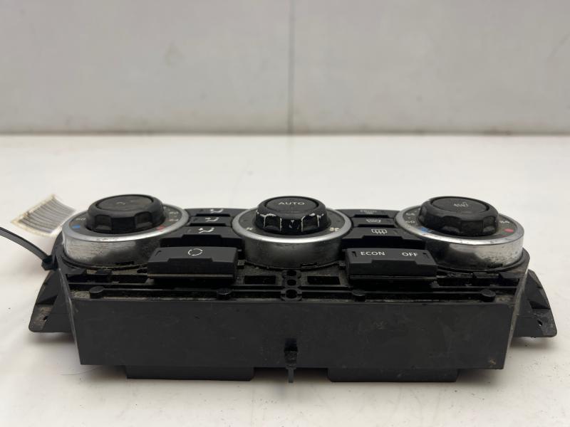 2008 Land Rover LR2 Heater A/C Control