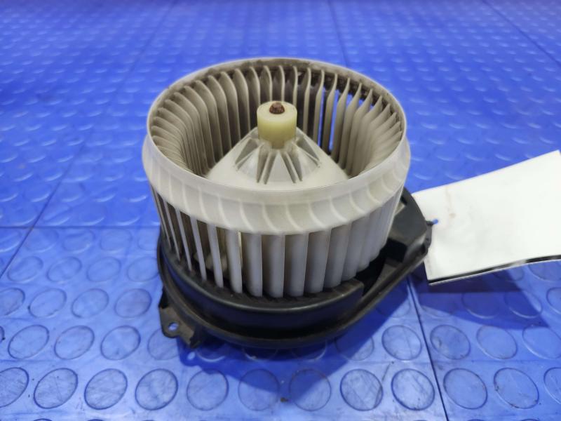 2017 Chrysler 200 Blower Motor