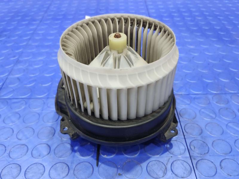 2017 Chrysler 200 Blower Motor