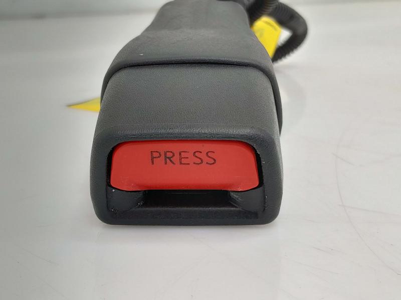 2018 Toyota Prius Front Seat Belt