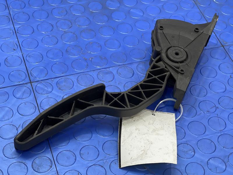2011 GMC Canyon Pedal Assembly