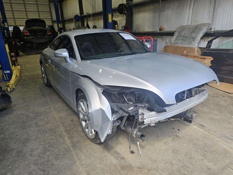 2012 Audi TT Front Console