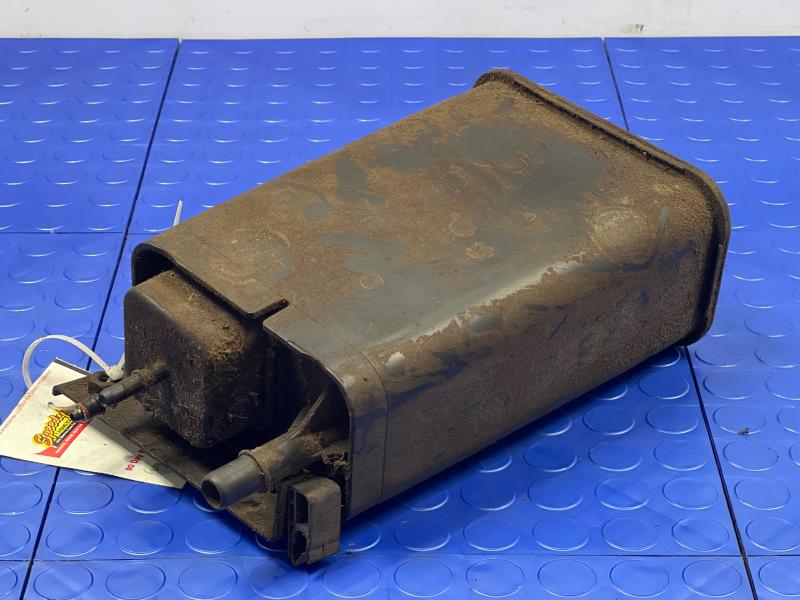 2003 Chevrolet Silverado 2500 Evaporator Canister