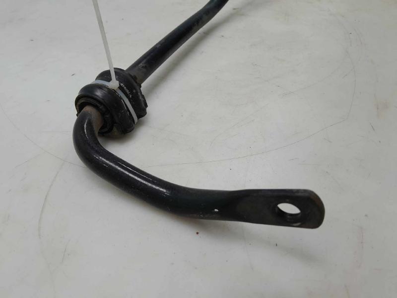 2016 Genesis Genesis Stabilizer Bar