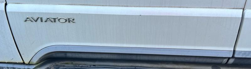 2003 2004 2005 Lincoln Aviator Front Door Molding LH Driver Side OEM