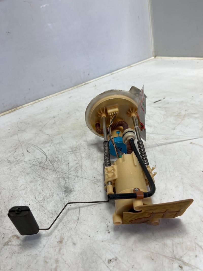2006 Ford Expedition Navigator Fuel Pump Assembly 5.4L ONLY OEM 6L149H307AA