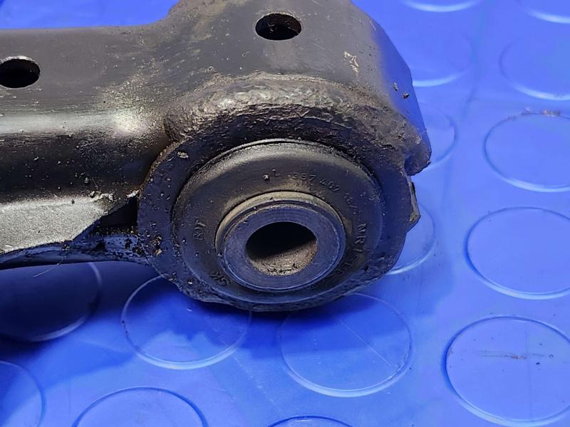 2005 Volkswagen Jetta Lower Control Arm Front