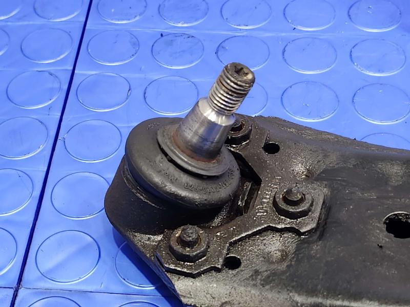 2005 Volkswagen Jetta Lower Control Arm Front