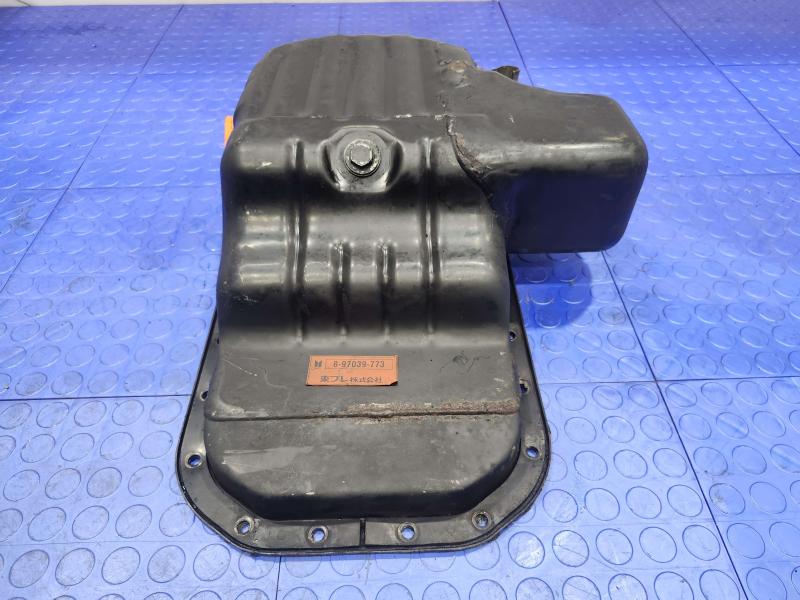 1992 Isuzu NPR Oil Pan