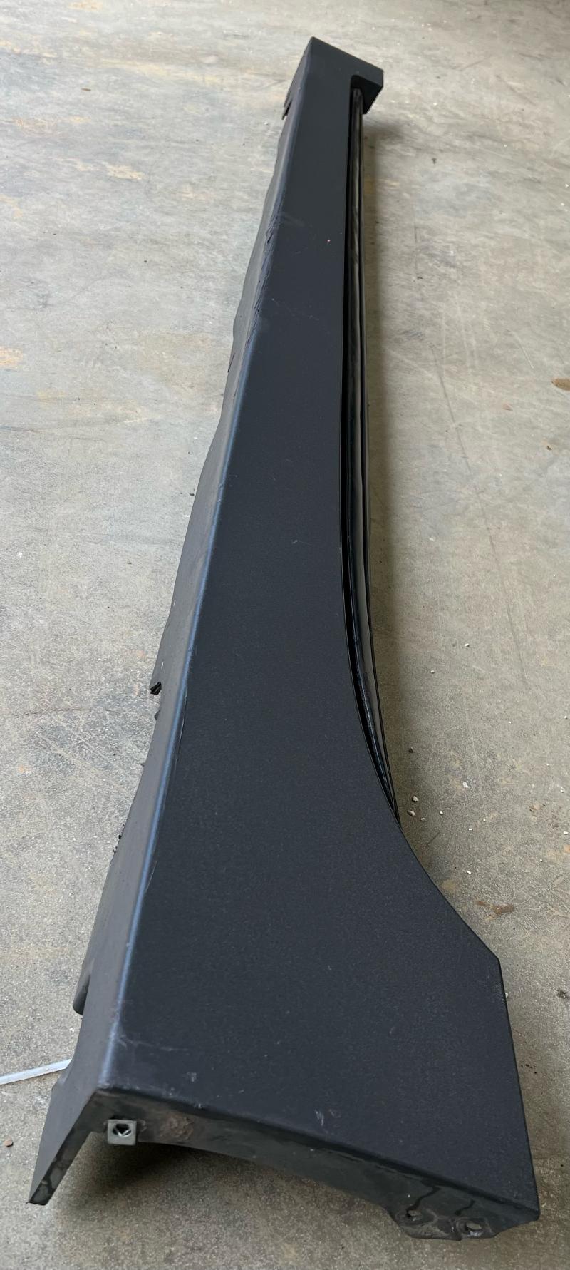 2012 Chevrolet Volt Rocker Moulding