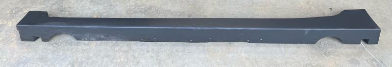 2012 Chevrolet Volt Rocker Moulding