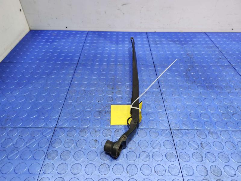 2015 Jeep Grand Cherokee Wiper Arm