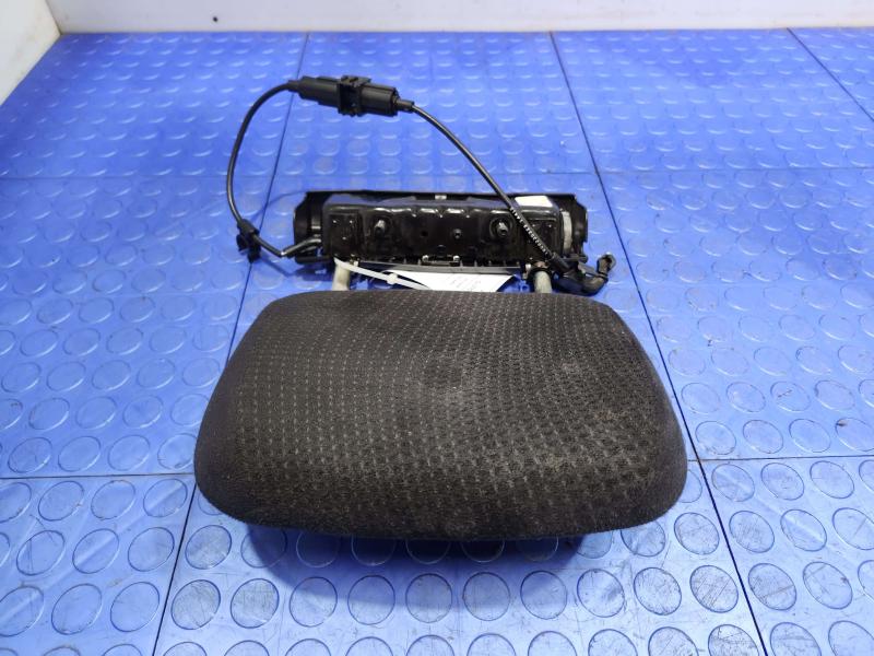 2012 Dodge Grand Caravan Headrest