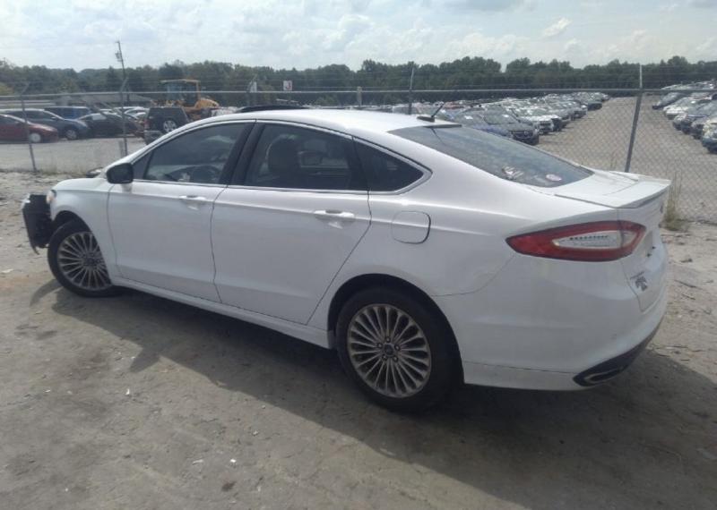 2013 Ford Fusion Center Pillar