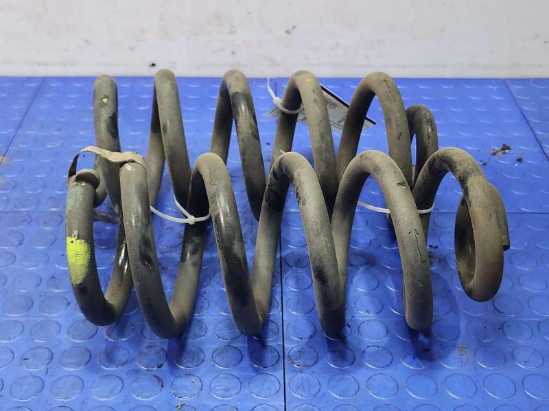 2013 Dodge Durango Coil/Air Spring