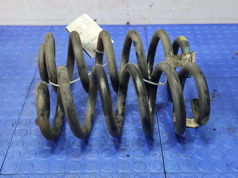 2013 Dodge Durango Coil/Air Spring