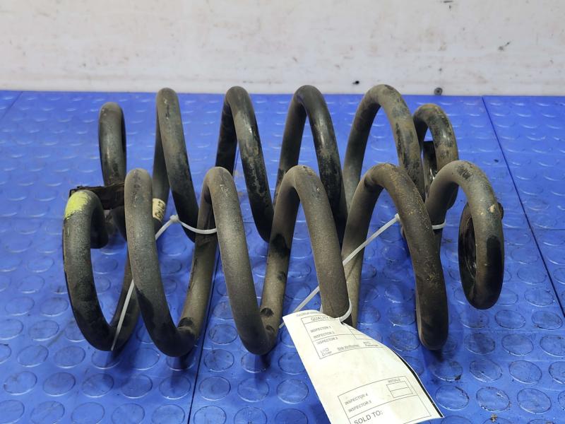 2013 Dodge Durango Coil/Air Spring