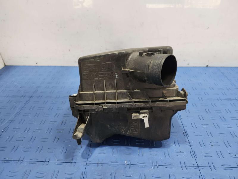 2013 Toyota Camry Air Cleaner